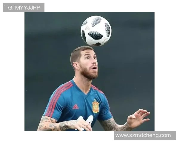 足球明星的魅力发型解析与人物风采展示，领略球场上的时尚风潮